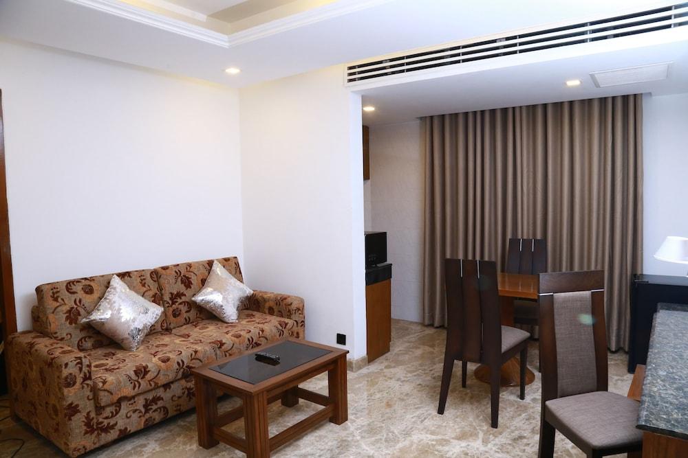 Marino Royal Hotel Dhaka Buitenkant foto