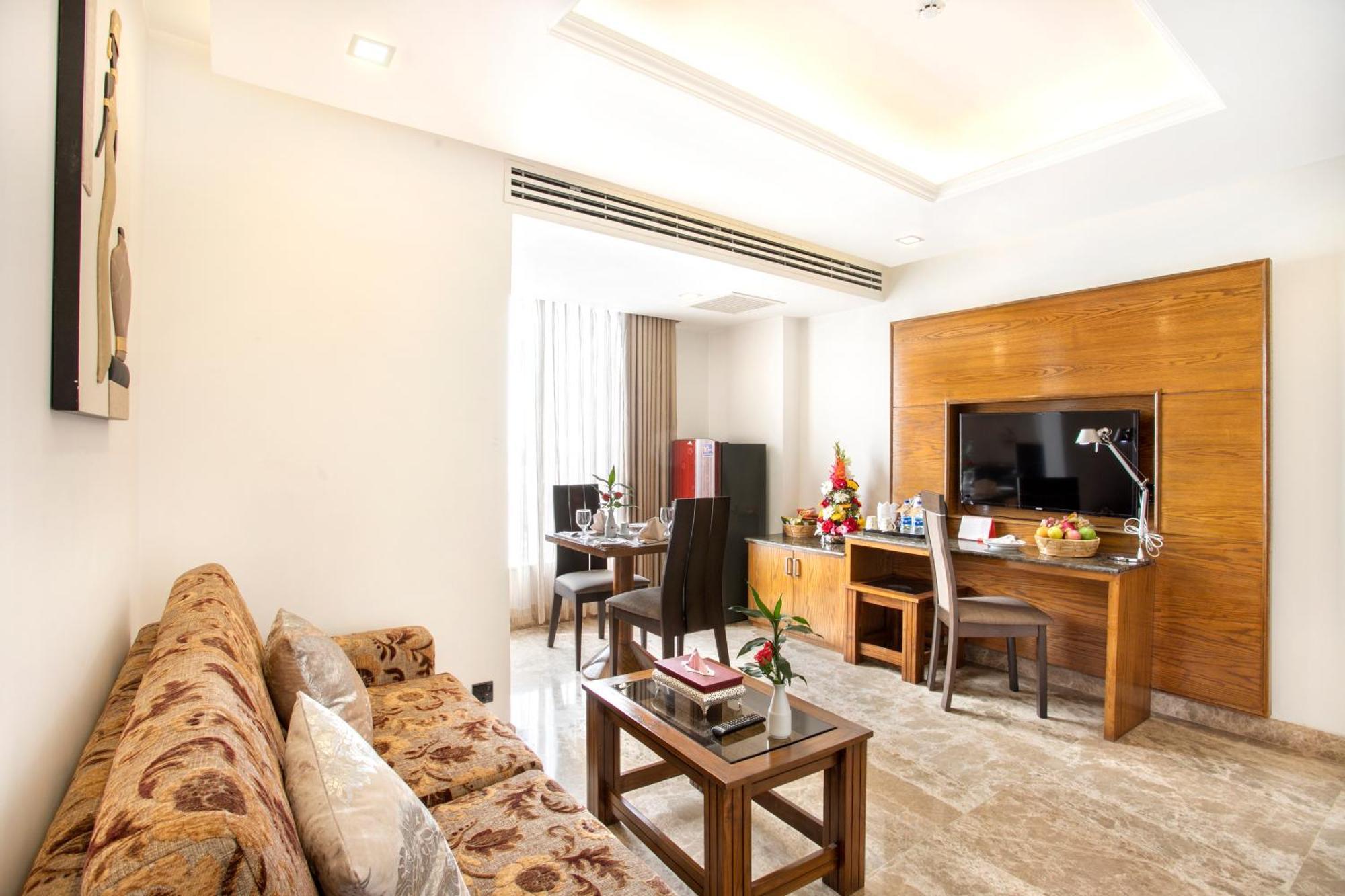 Marino Royal Hotel Dhaka Buitenkant foto