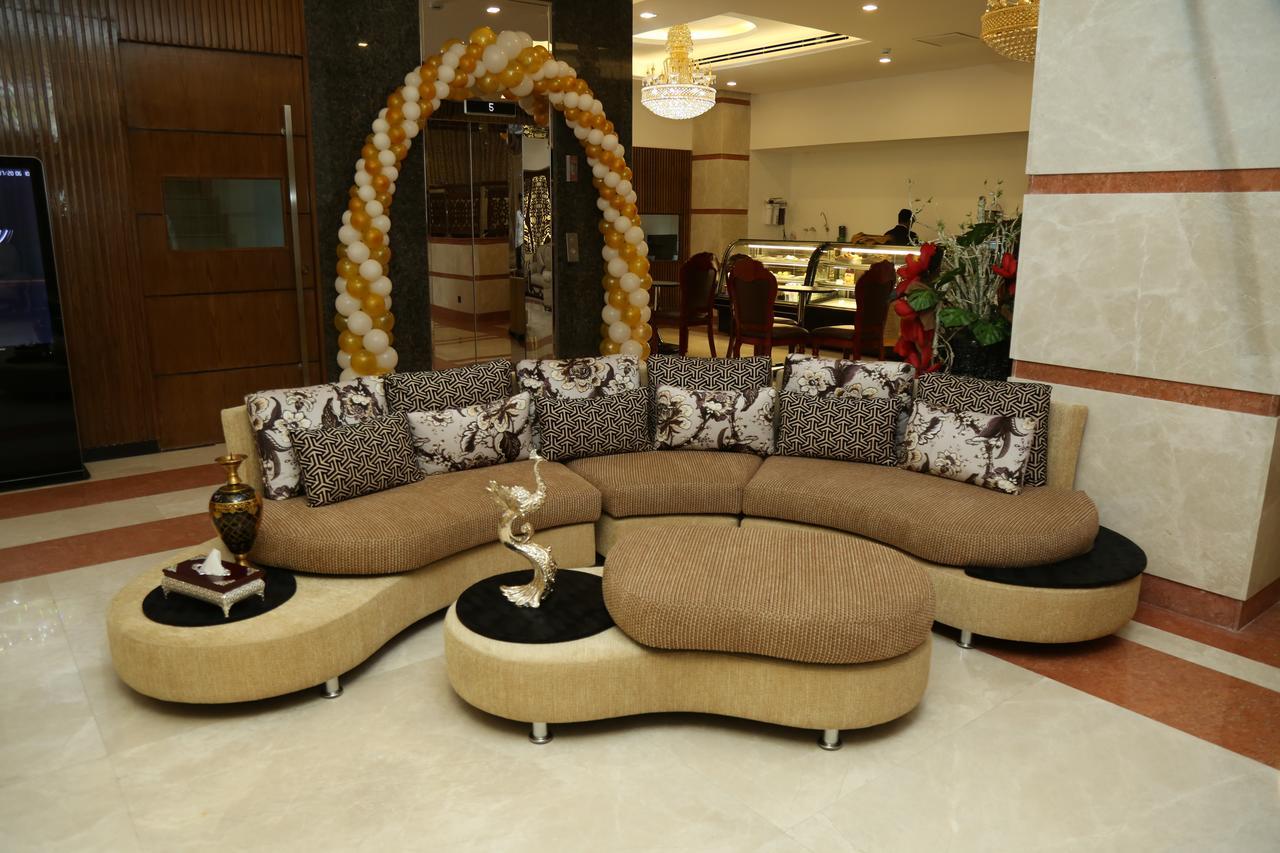Marino Royal Hotel Dhaka Buitenkant foto