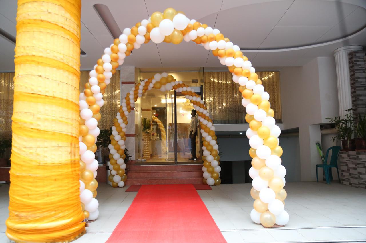 Marino Royal Hotel Dhaka Buitenkant foto